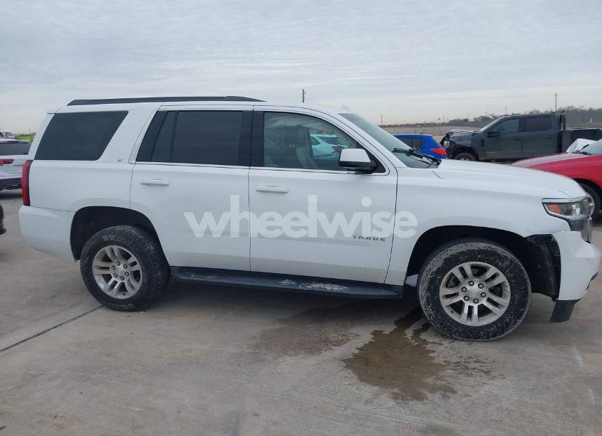 Photo 13 of 2017 Chevrolet Tahoe LT (VIN 1GNSCBKC2HR141086)