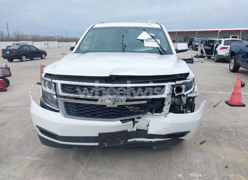 Photo 6 of 2017 Chevrolet Tahoe LT (VIN 1GNSCBKC2HR141086)