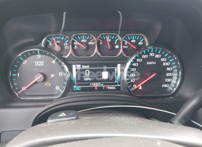 Photo 7 of 2017 Chevrolet Tahoe LT (VIN 1GNSCBKC2HR141086)