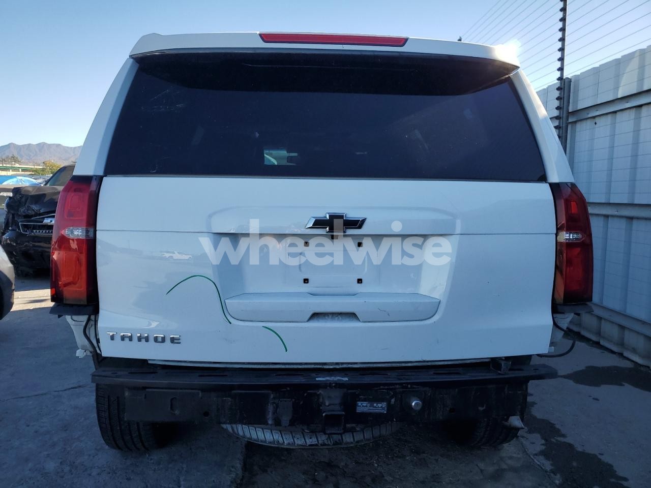 Photo 6 of 2017 CHEVROLET TAHOE C1500 LT (VIN 1GNSCBKC2HR339330)