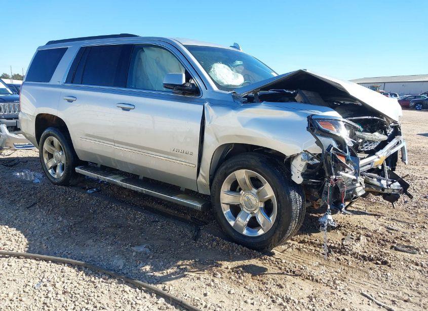 2017 Chevrolet Tahoe LT (VIN 1GNSCBKC2HR393548) main photo