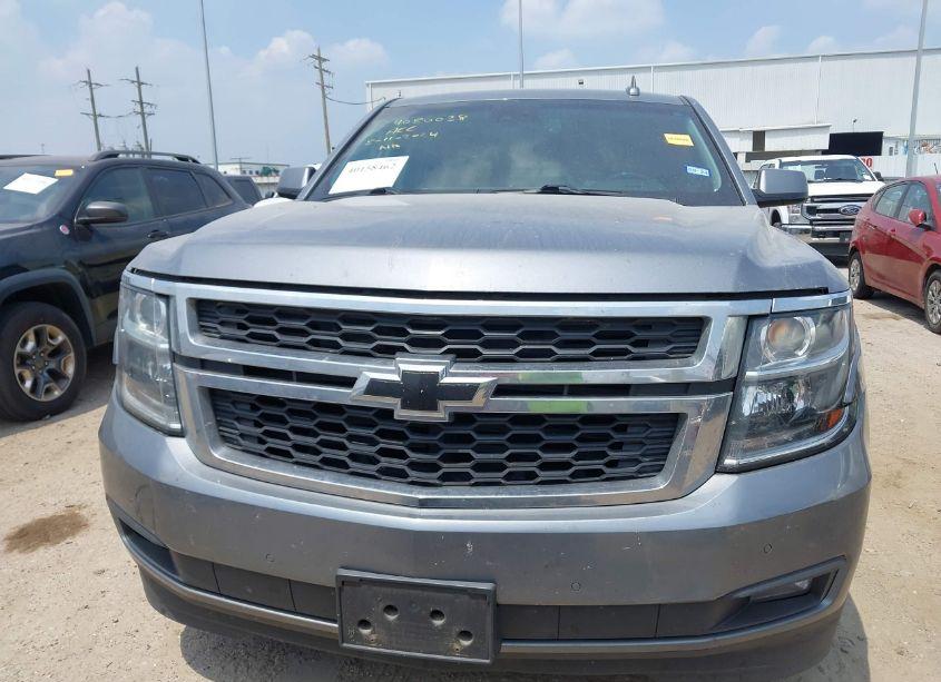 Photo 12 of 2019 Chevrolet Tahoe LT (VIN 1GNSCBKC2KR396702)