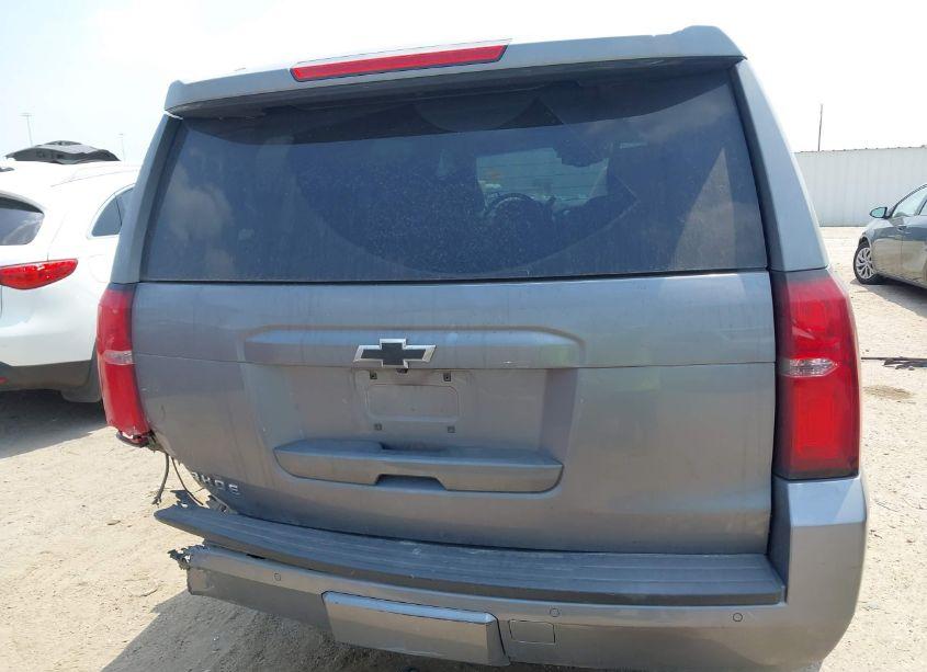 Photo 16 of 2019 Chevrolet Tahoe LT (VIN 1GNSCBKC2KR396702)
