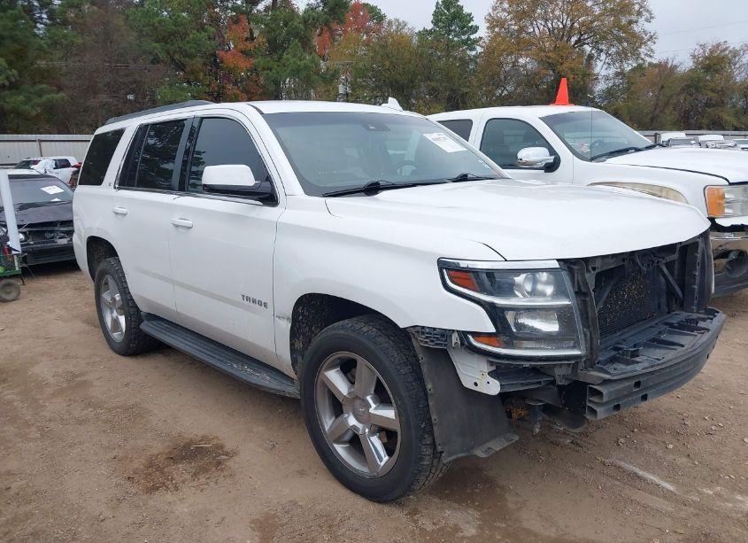 2015 Chevrolet Tahoe LT (VIN 1GNSCBKC3FR713781) main photo