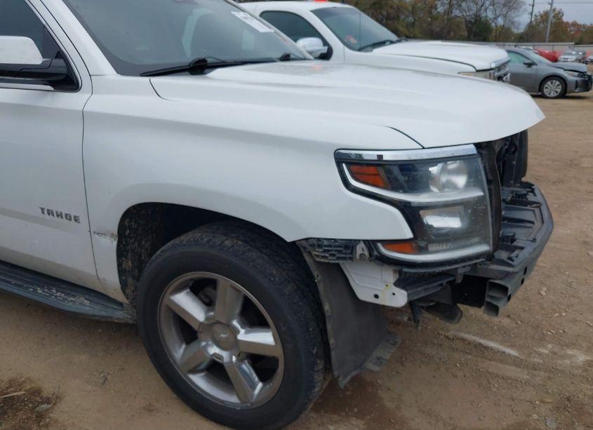 Photo 18 of 2015 Chevrolet Tahoe LT (VIN 1GNSCBKC3FR713781)