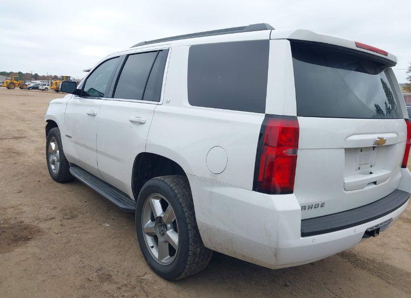 Photo 3 of 2015 Chevrolet Tahoe LT (VIN 1GNSCBKC3FR713781)