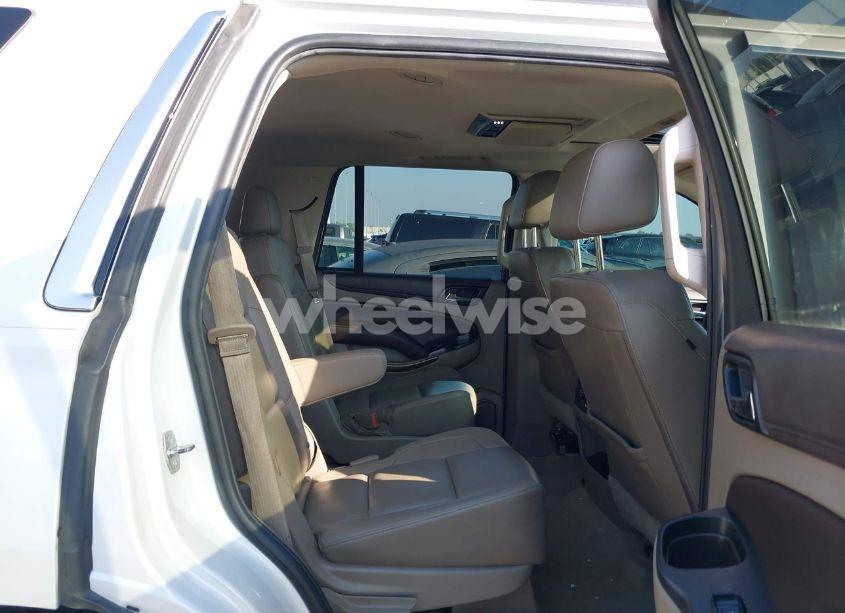 Photo 8 of 2016 Chevrolet Tahoe LT (VIN 1GNSCBKC3GR221348)