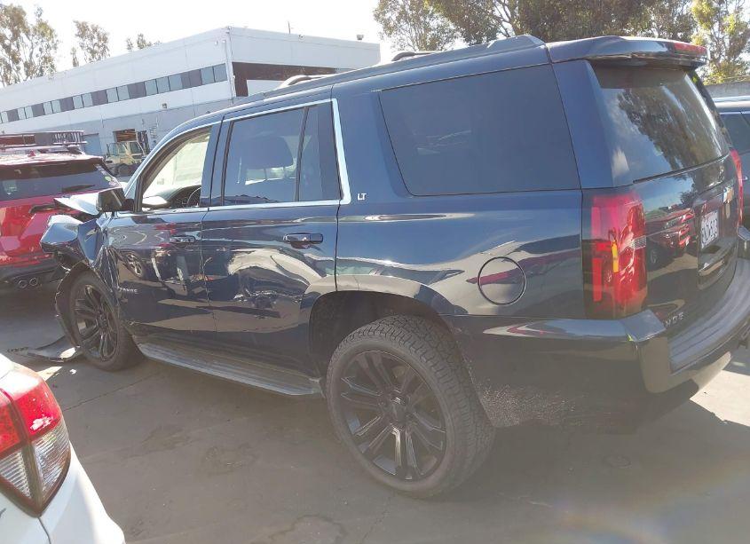 Photo 14 of 2019 Chevrolet Tahoe LT (VIN 1GNSCBKC3KR366480)
