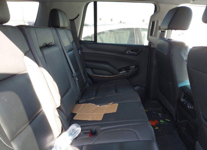 Photo 8 of 2019 Chevrolet Tahoe LT (VIN 1GNSCBKC3KR366480)