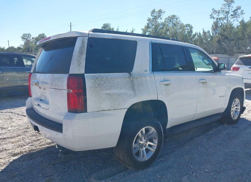 Photo 4 of 2020 Chevrolet Tahoe 2WD LT (VIN 1GNSCBKC3LR212630)