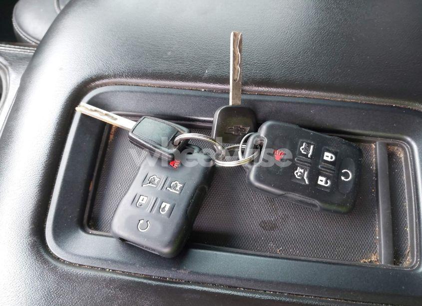 Photo 11 of 2015 Chevrolet Tahoe LT (VIN 1GNSCBKC4FR145119)