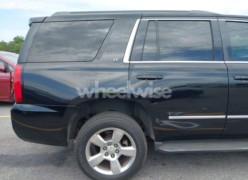 Photo 18 of 2015 Chevrolet Tahoe LT (VIN 1GNSCBKC4FR145119)