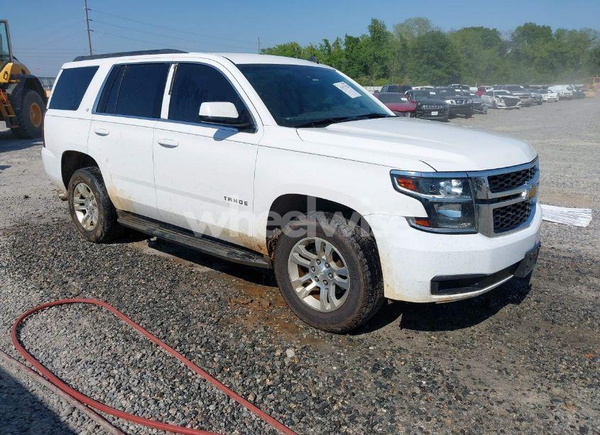 2015 Chevrolet Tahoe LT (VIN 1GNSCBKC4FR171297) main photo