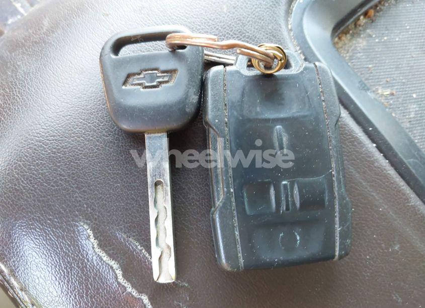 Photo 11 of 2015 Chevrolet Tahoe LT (VIN 1GNSCBKC4FR171297)