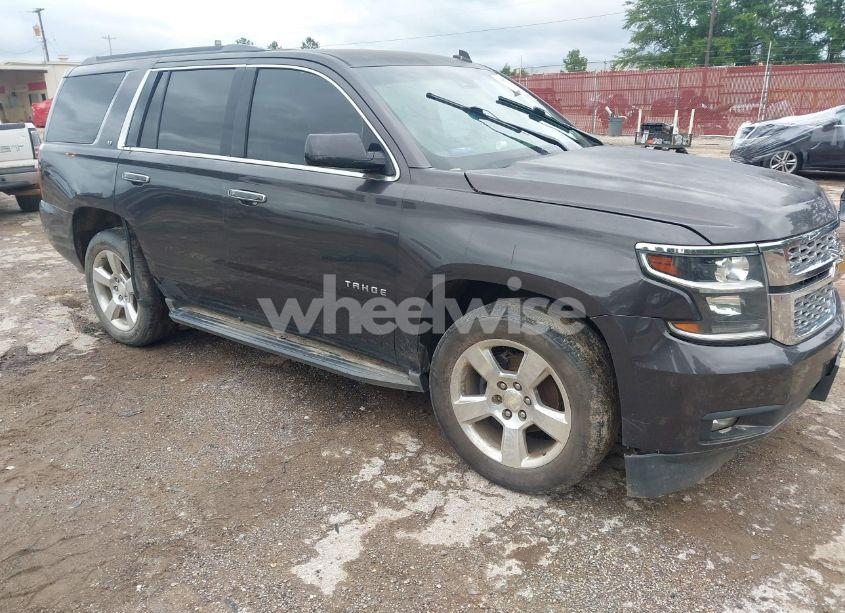2015 Chevrolet Tahoe LT (VIN 1GNSCBKC4FR183580) main photo