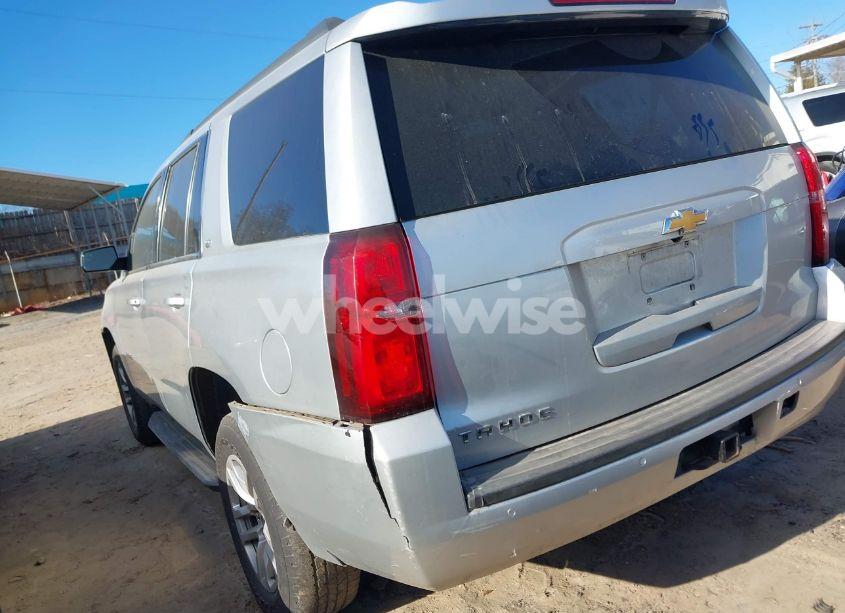 Photo 3 of 2015 Chevrolet Tahoe LT (VIN 1GNSCBKC4FR217470)