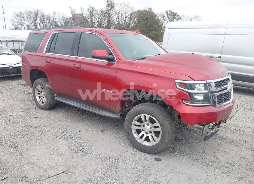 2015 Chevrolet Tahoe LT (VIN 1GNSCBKC4FR516926) main photo