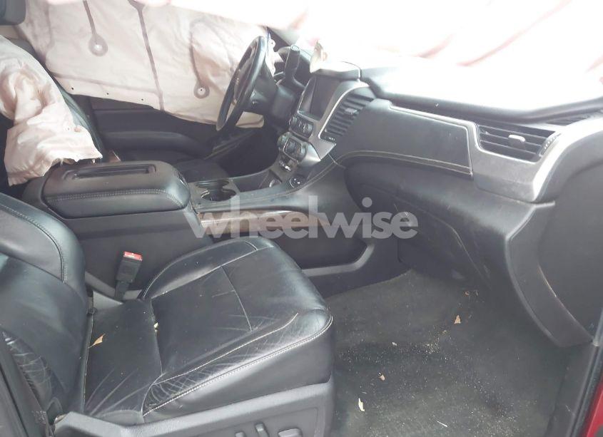 Photo 5 of 2015 Chevrolet Tahoe LT (VIN 1GNSCBKC4FR516926)