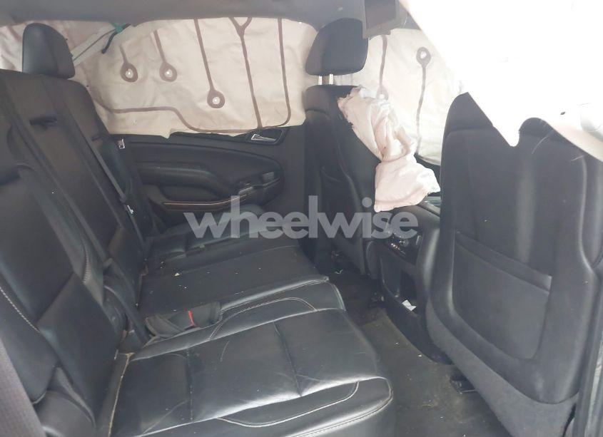 Photo 8 of 2015 Chevrolet Tahoe LT (VIN 1GNSCBKC4FR516926)