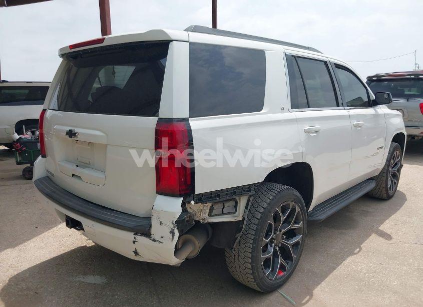 Photo 4 of 2015 Chevrolet Tahoe LT (VIN 1GNSCBKC4FR530776)