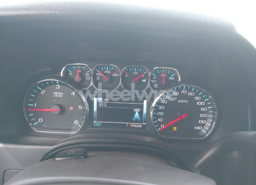 Photo 7 of 2015 Chevrolet Tahoe LT (VIN 1GNSCBKC4FR530776)