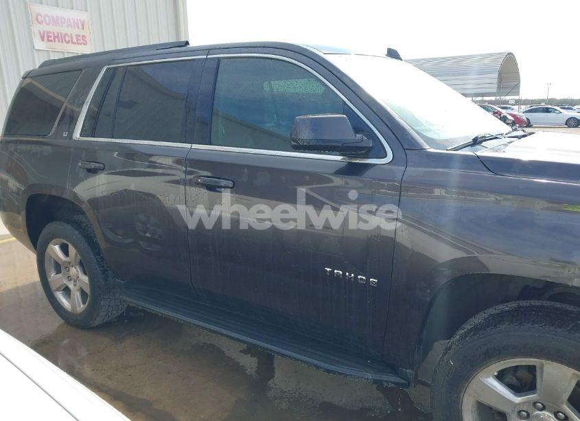 Photo 13 of 2015 Chevrolet Tahoe LT (VIN 1GNSCBKC4FR720903)