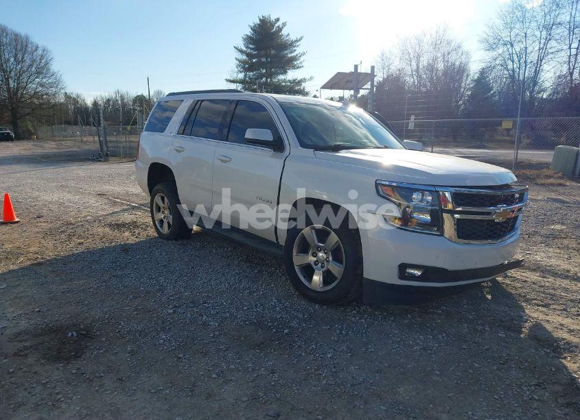 2016 Chevrolet Tahoe LT (VIN 1GNSCBKC4GR464926) main photo