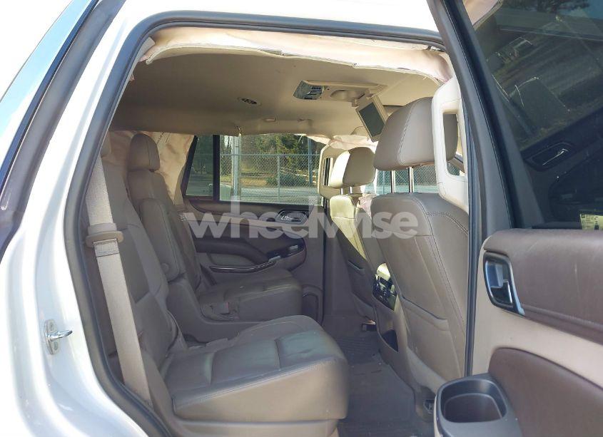 Photo 8 of 2016 Chevrolet Tahoe LT (VIN 1GNSCBKC4GR464926)