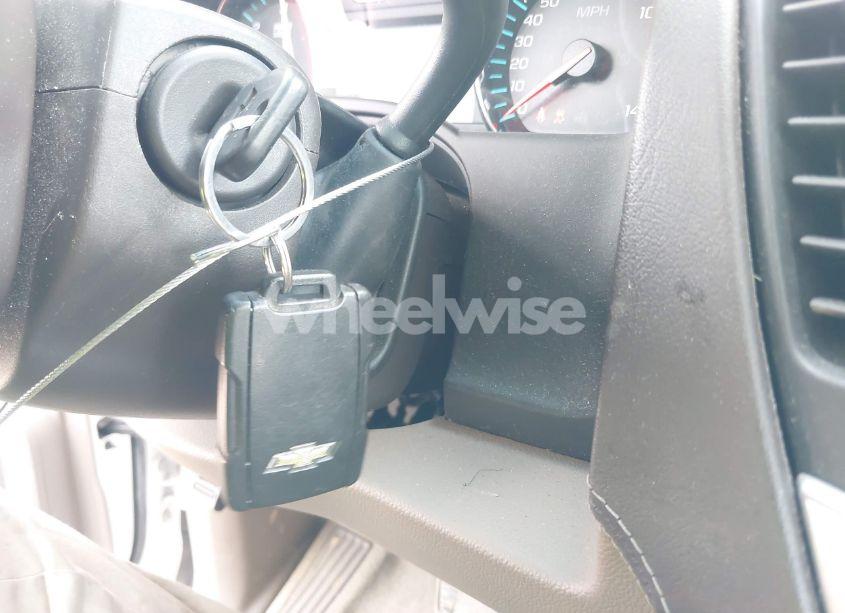 Photo 11 of 2017 Chevrolet Tahoe LT (VIN 1GNSCBKC4HR170217)