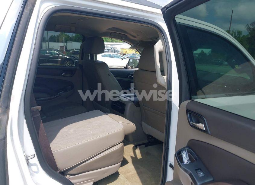 Photo 8 of 2017 Chevrolet Tahoe LT (VIN 1GNSCBKC4HR170217)