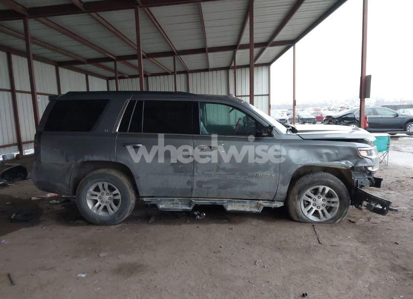 Photo 14 of 2018 Chevrolet Tahoe LT (VIN 1GNSCBKC4JR377308)