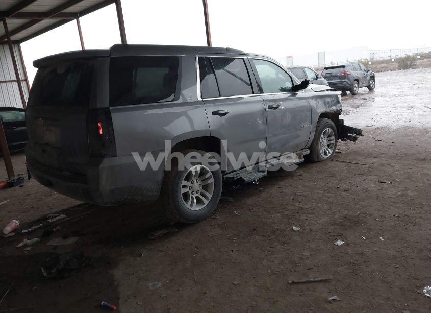 Photo 4 of 2018 Chevrolet Tahoe LT (VIN 1GNSCBKC4JR377308)