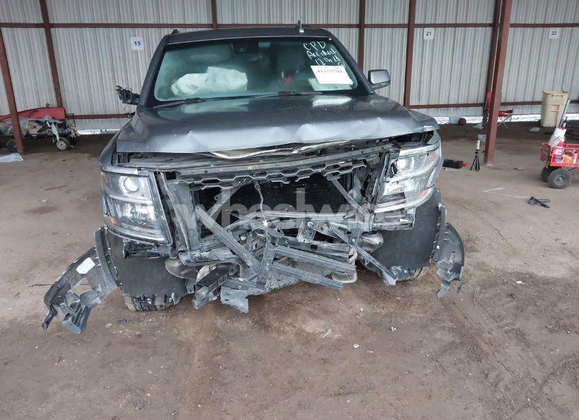 Photo 6 of 2018 Chevrolet Tahoe LT (VIN 1GNSCBKC4JR377308)