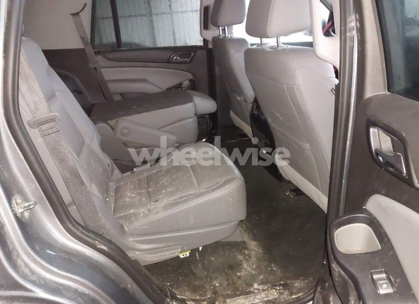 Photo 8 of 2018 Chevrolet Tahoe LT (VIN 1GNSCBKC4JR377308)