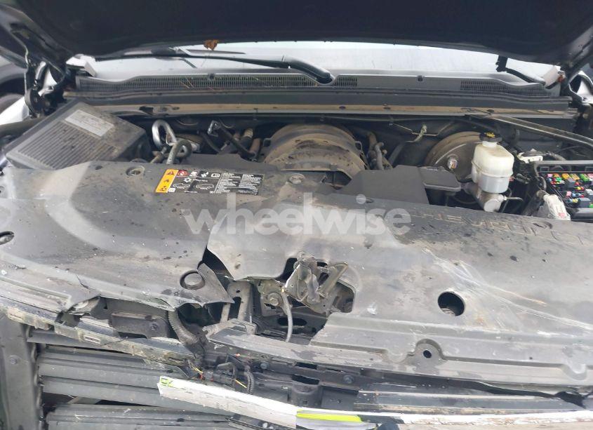 Photo 10 of 2019 Chevrolet Tahoe LT (VIN 1GNSCBKC4KR147432)