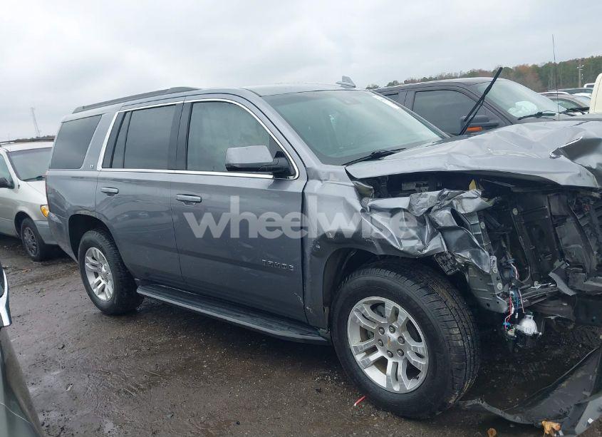 Photo 13 of 2019 Chevrolet Tahoe LT (VIN 1GNSCBKC4KR147432)