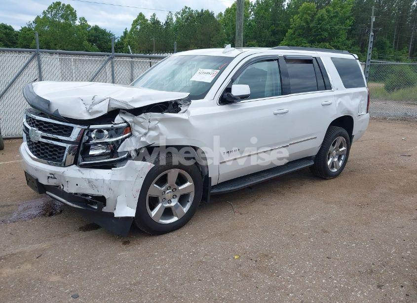 Photo 2 of 2020 Chevrolet Tahoe 2WD LT (VIN 1GNSCBKC4LR181887)