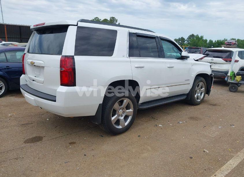 Photo 4 of 2020 Chevrolet Tahoe 2WD LT (VIN 1GNSCBKC4LR181887)