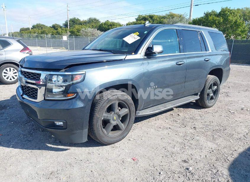 Photo 2 of 2020 Chevrolet Tahoe 2WD LT (VIN 1GNSCBKC4LR246060)