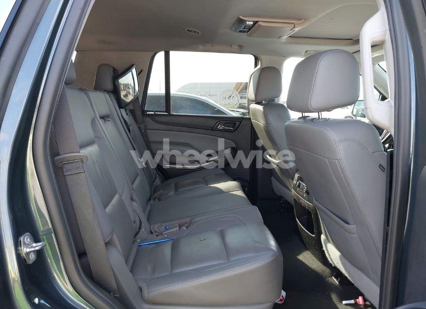 Photo 8 of 2020 Chevrolet Tahoe 2WD LT (VIN 1GNSCBKC4LR246060)