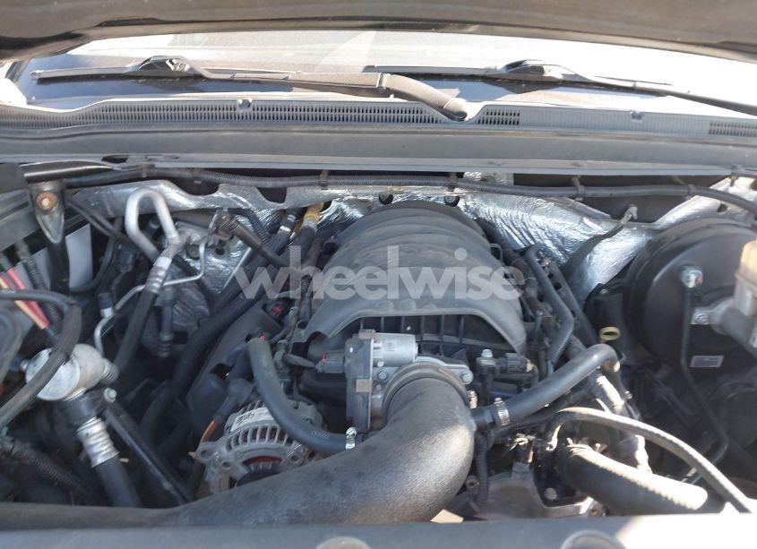 Photo 10 of 2015 Chevrolet Tahoe LT (VIN 1GNSCBKC5FR156050)