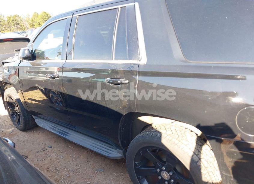 Photo 14 of 2015 Chevrolet Tahoe LT (VIN 1GNSCBKC5FR156050)