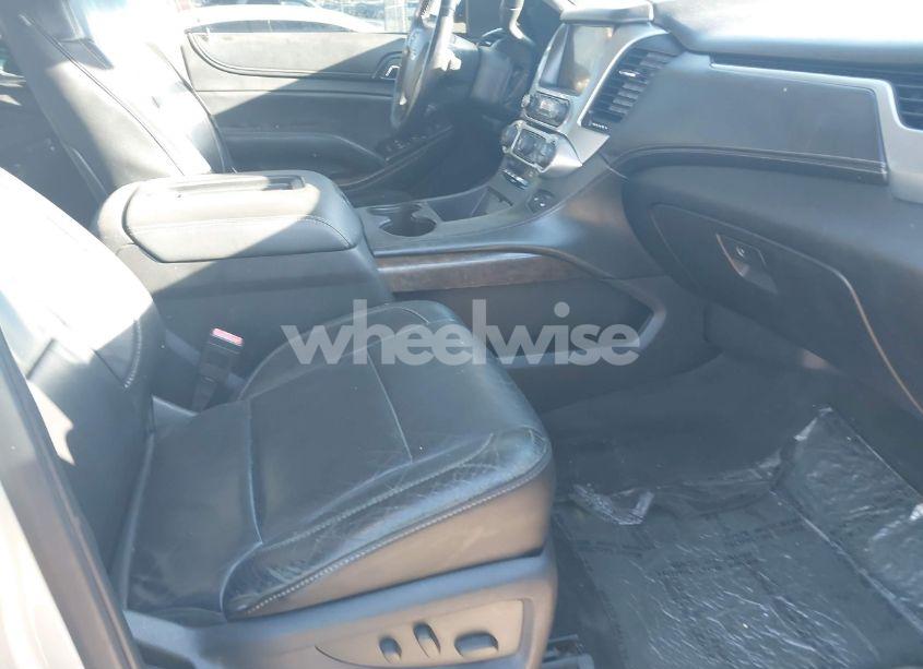 Photo 5 of 2015 Chevrolet Tahoe LT (VIN 1GNSCBKC5FR223729)