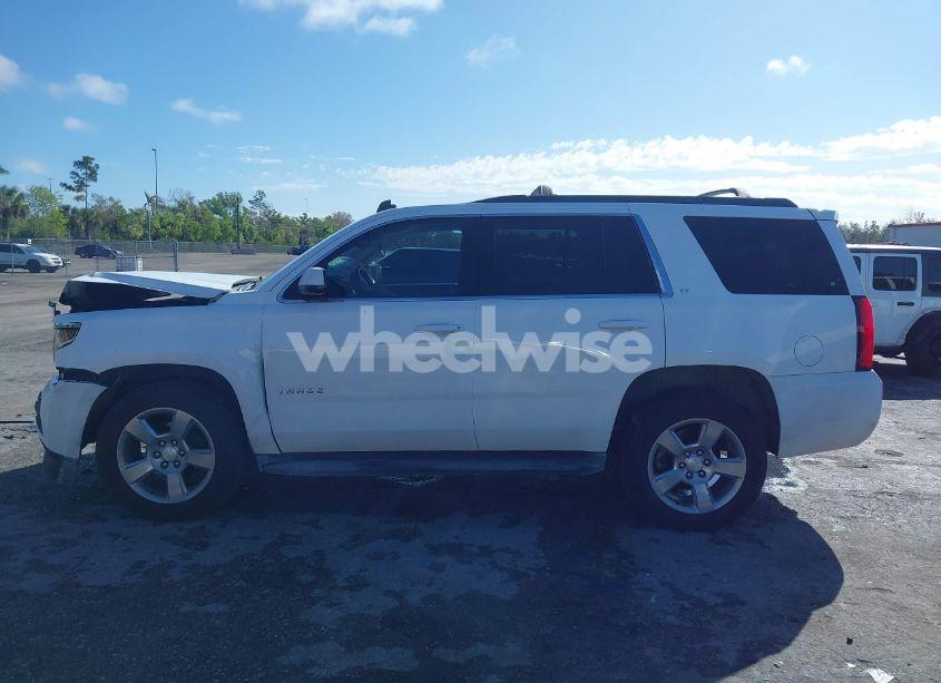 Photo 14 of 2015 Chevrolet Tahoe LT (VIN 1GNSCBKC5FR296745)