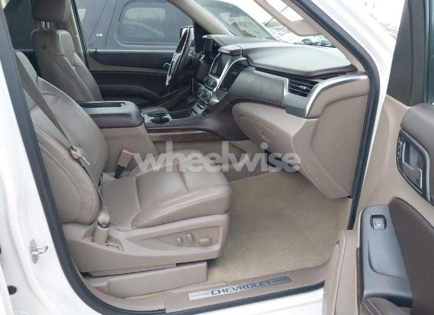 Photo 5 of 2015 Chevrolet Tahoe LT (VIN 1GNSCBKC5FR679794)