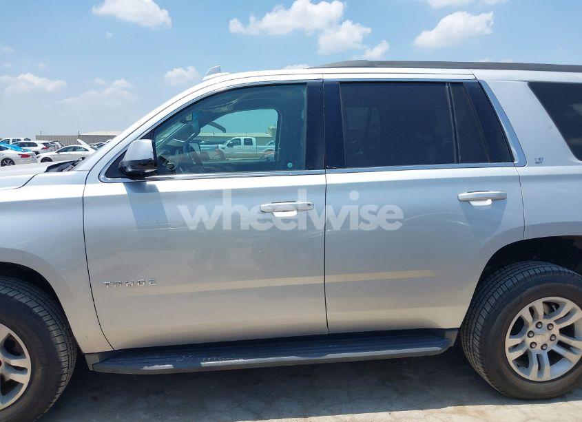 Photo 14 of 2015 Chevrolet Tahoe LT (VIN 1GNSCBKC5FR699284)