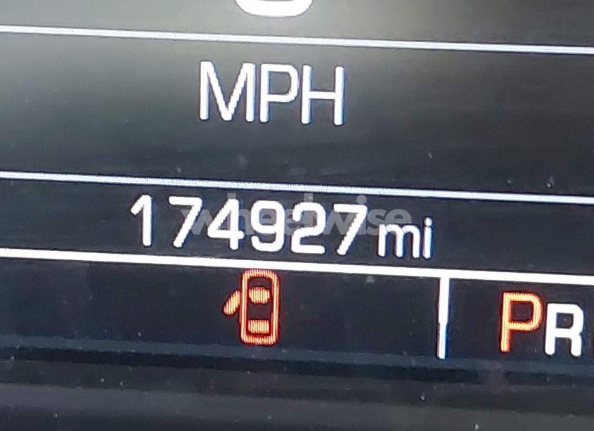 Photo 15 of 2015 Chevrolet Tahoe LT (VIN 1GNSCBKC5FR699284)