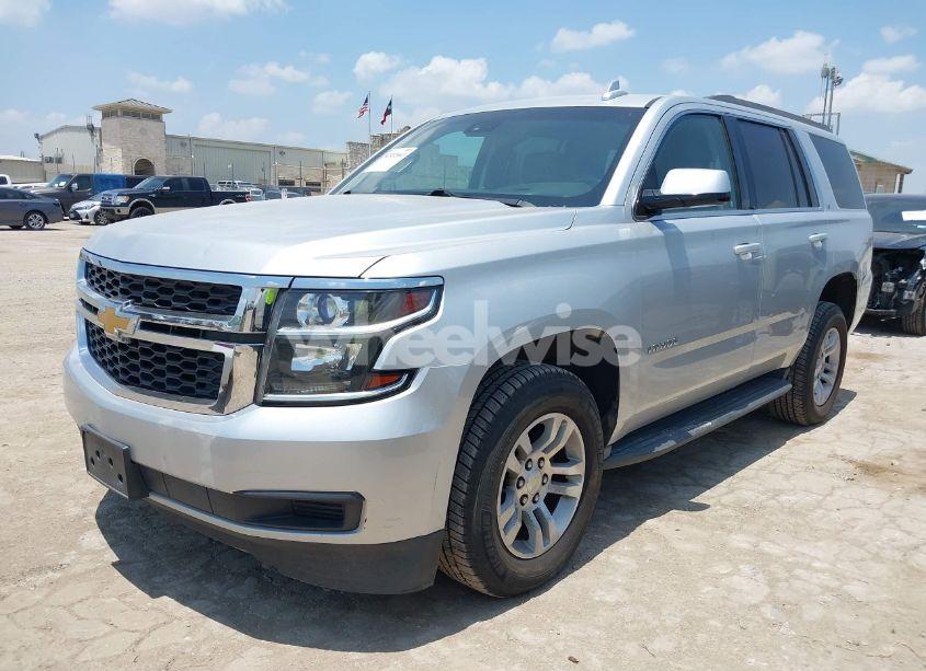 Photo 2 of 2015 Chevrolet Tahoe LT (VIN 1GNSCBKC5FR699284)