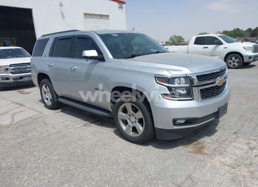 2016 Chevrolet Tahoe LT (VIN 1GNSCBKC5GR345900) main photo