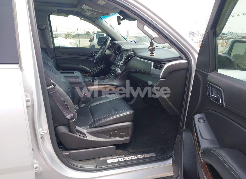 Photo 5 of 2016 Chevrolet Tahoe LT (VIN 1GNSCBKC5GR345900)